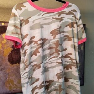 Vanilla Bay Camo T-shirt
